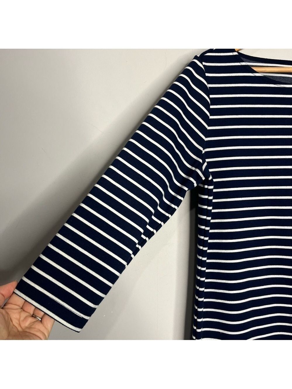 Gap Ponte Knit 3/4 Sleeve Navy & White Nautical Striped Shift Dress, size M - Picture 5 of 12